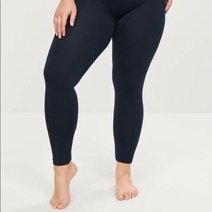 High-Waist Smoothing Leggings - Fleece Lined